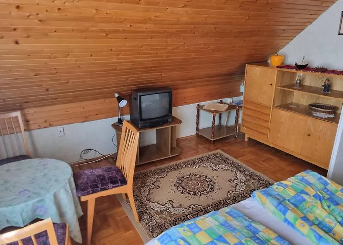 Aranypart 35 * Siofok