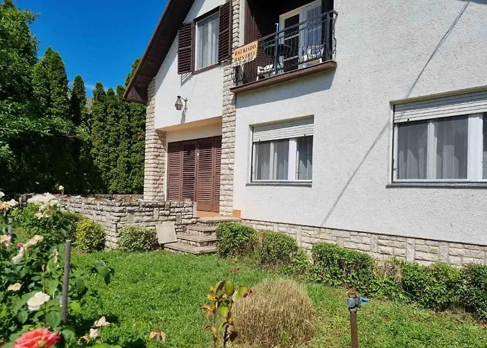 Apartment Aranypart 35